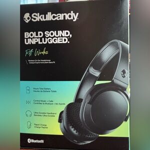 Skullcandy Wireless Headphones